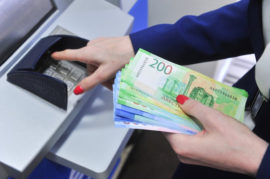 Russia Ditches Real Income Data That Has Slumped for Five Years