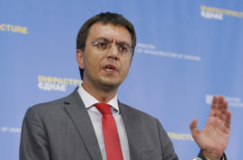 Russian Officials Snap Back at Ukrainian Threat to Bring Tanks to Moscow