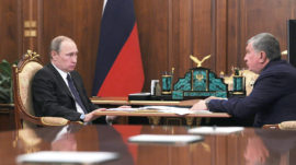 Putin Loyalists Clash in Public Oil Feud
