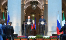 Putin, Visiting Italy, Says Wants Rome to Help Mend Moscow-EU Ties