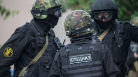 Armed FSB Officers Search Office of Russian Rights Group