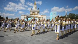 Russia Hosts International Military Band March-Off