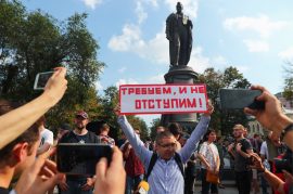 Thousands of Russians Rally to Demand Free Elections