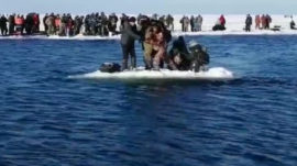Hundreds of Fishermen Rescued From Sakhalin Region Ice Floe