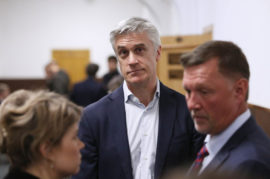 Russia Extends U.S. Investor Calvey’s House Arrest Through Feb