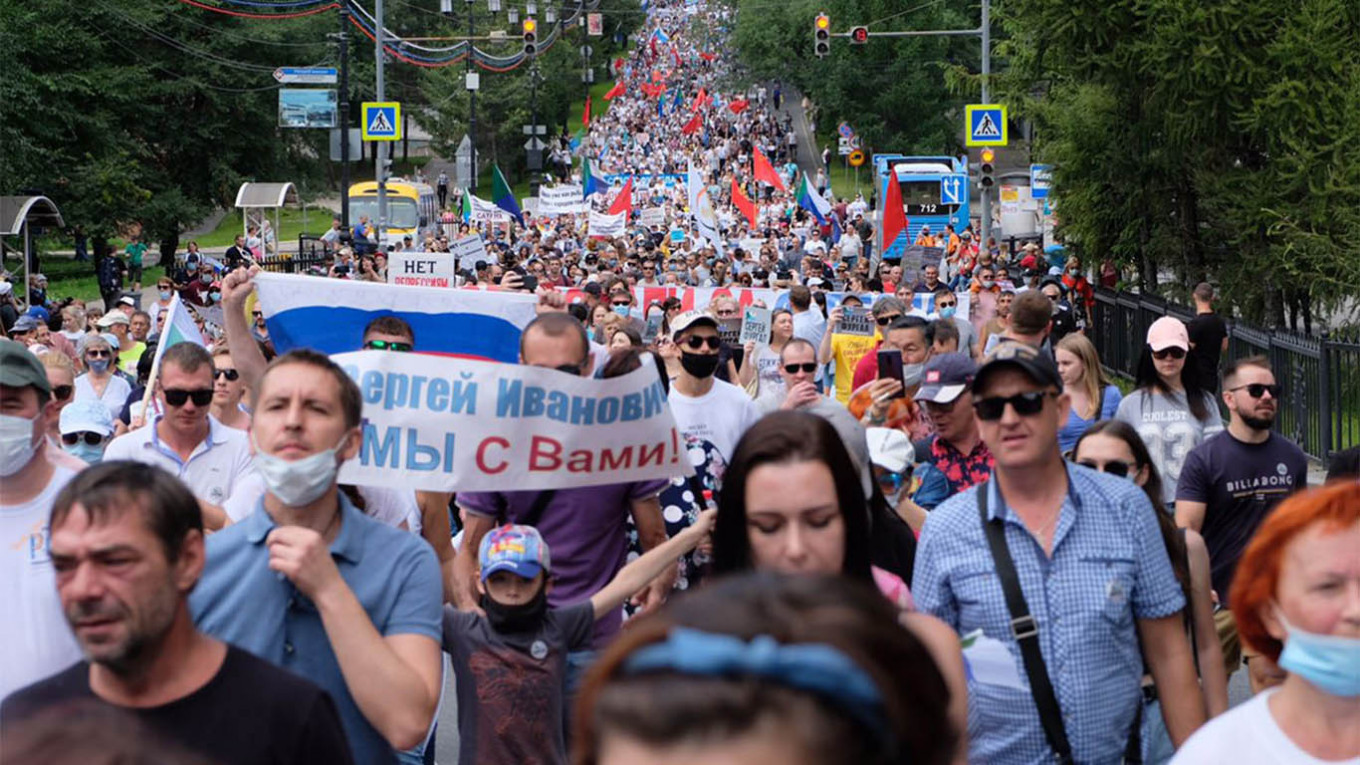  Protesters in Khabarovsk. Dmitry Morgulis / TASS 