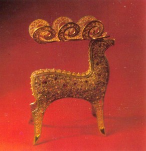 Filigree metal figurine of a deer