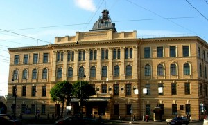 190013, 26 Moskovsky Prospect, (26, Moscow Avenue)