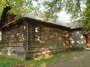 Russian wooden house. 19th century.