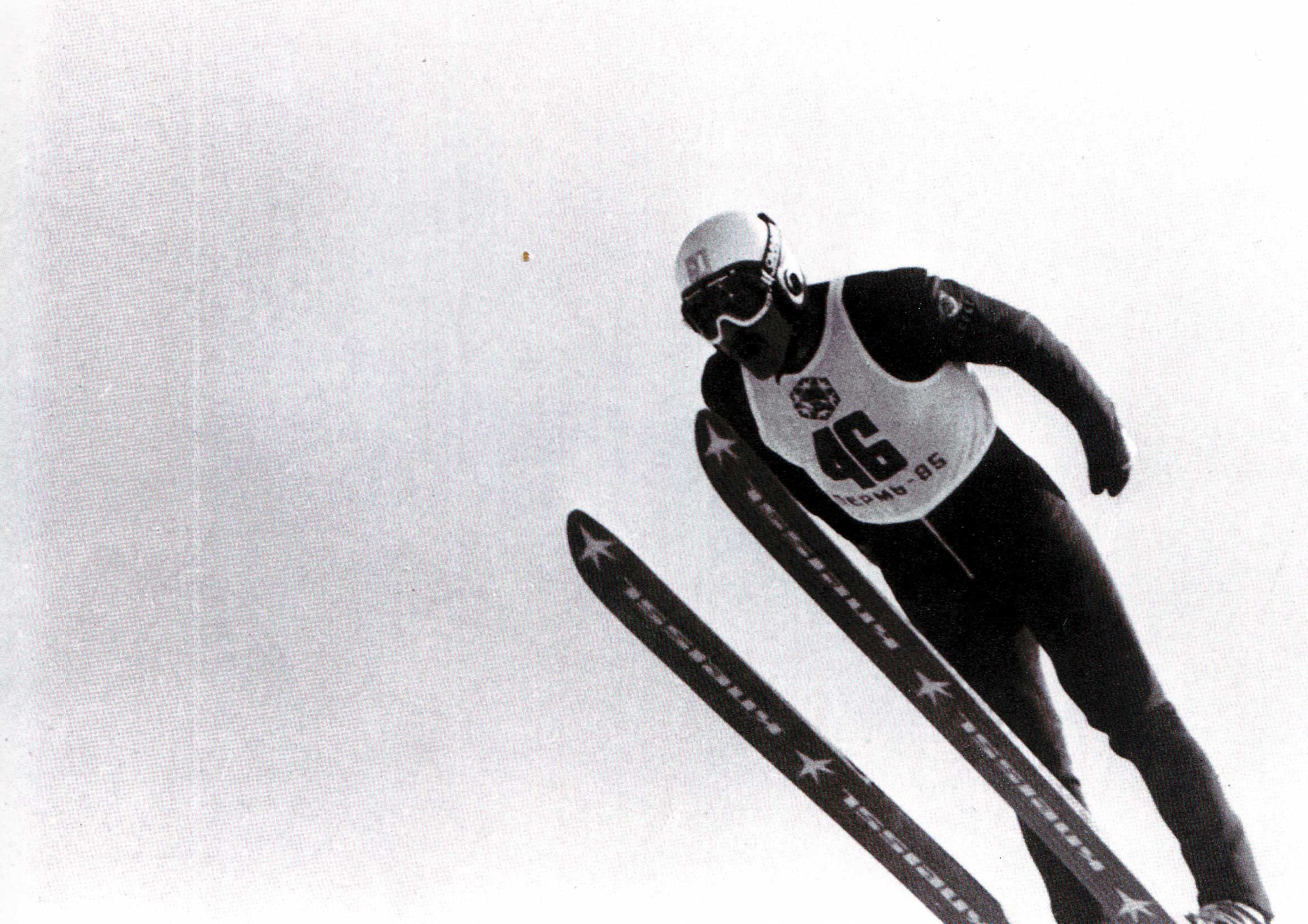 Первый прыжок с трамплина на лыжах. Олаф Рюэ прыжки с трамплина. Ханну Маннинен лыжное двоеборье. Белоусов прыжки с трамплина. Прыжки с трамплина на лыжах 20 век.