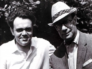 Keepsake photograph. Writer Leo Kassil and Nizhny Novgorod journalist Alexander Tsirulnikov, 1968