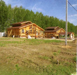 Construction of houses from glued beams
