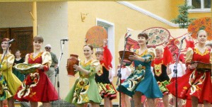 Golden khokhloma festival in Semenov