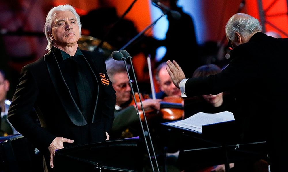 Russian baritone Hvorostovsky cancels concerts due to continuing treatment