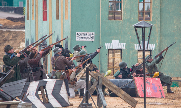 Re-enactment of WWII Battle of Berlin staged in Moscow