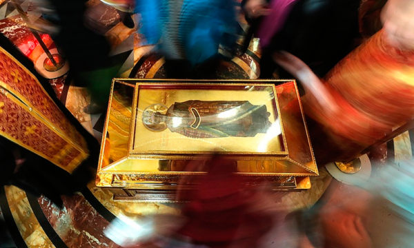 More-than-two-thirds-of-Russians-say-would-like-to-venerate-St-Nicholas’s-relics St Nicholas’s relics