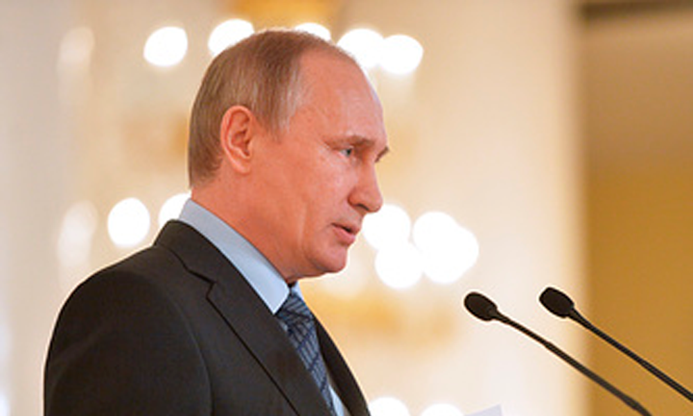 Putin vows support for Islamic World