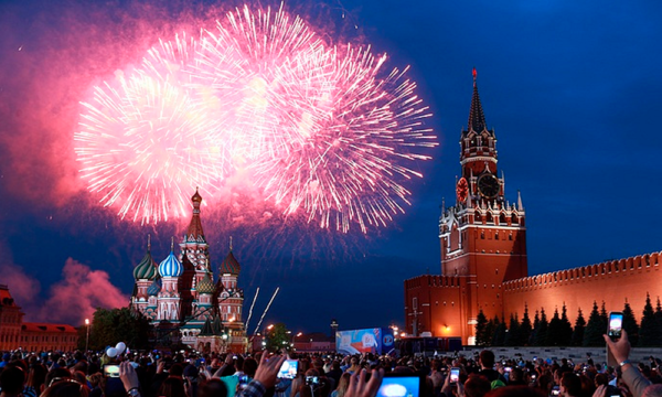 More-than-7-mln-people-participate-in-Russia-Day-celebrations in Russia Day celebrations