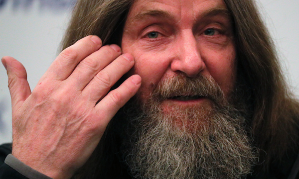 Russian-adventurer-vows-to-pull-off-unprecedented-balloon-flight-over-Elbrus-Mountain over Elbrus Mountain