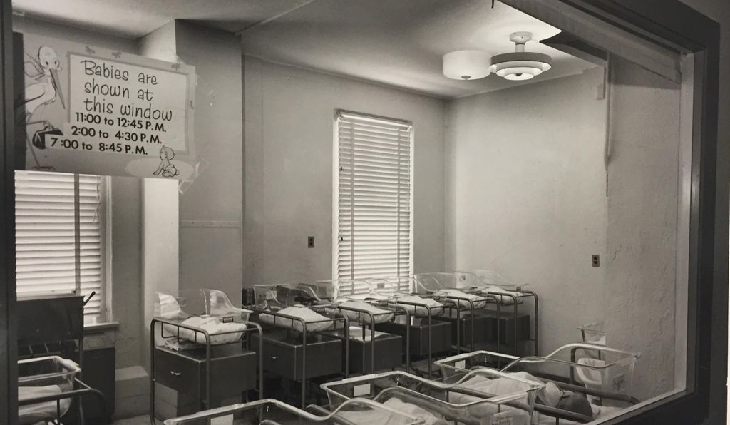 Why Hospitals Started Displaying Newborn Babies Through Windows