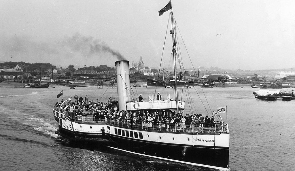 The True Story of Dunkirk, As Told Through the Heroism of the “Medway Queen”