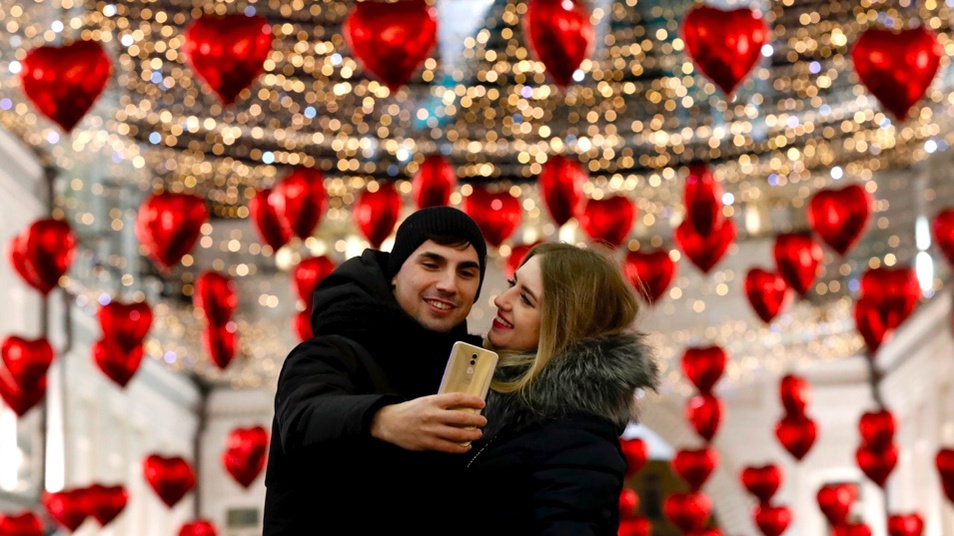 More Russian Men Confess to Being in Love than Women on Valentine’s Day — Survey