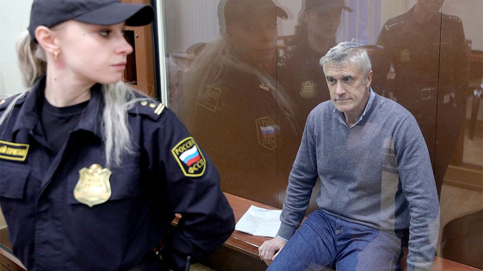Russian Court Orders Baring Vostok’s Calvey to Be Kept in Custody until April 13