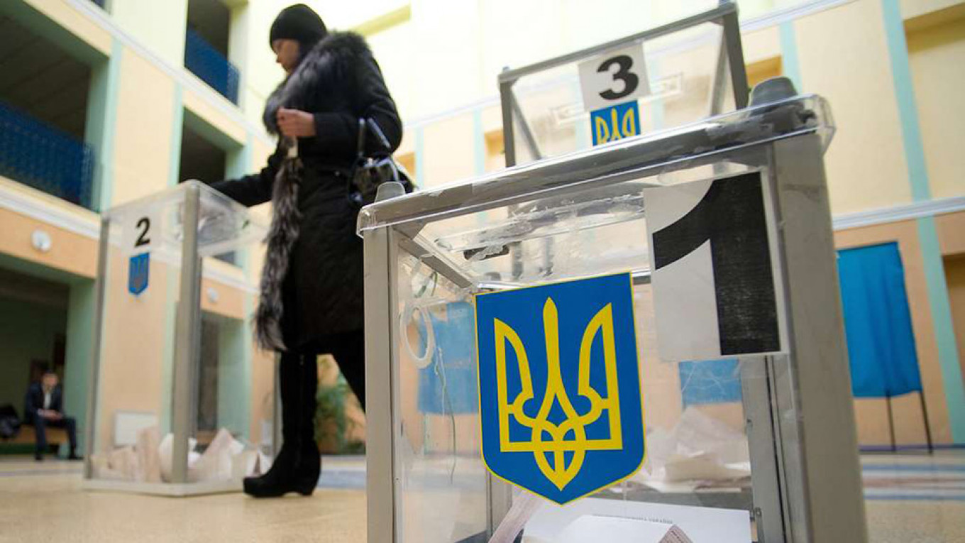 Ex-Russian Minister’s Shock Arrest. And Ukraine Heads to the Polls.