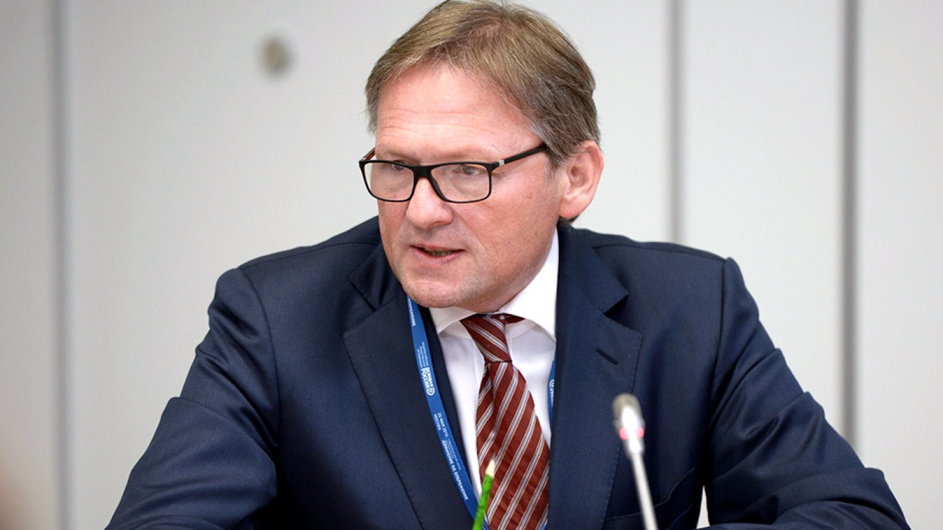 Ombudsman Titov Appeals to Russian Authorities Over Detained Businessmen
