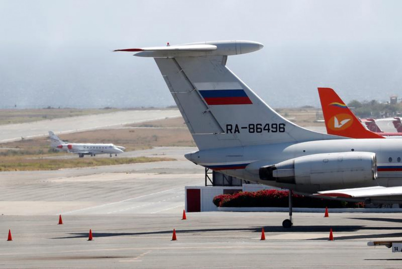 Russian Troops, Advisers Arrive in Venezuela – Reports