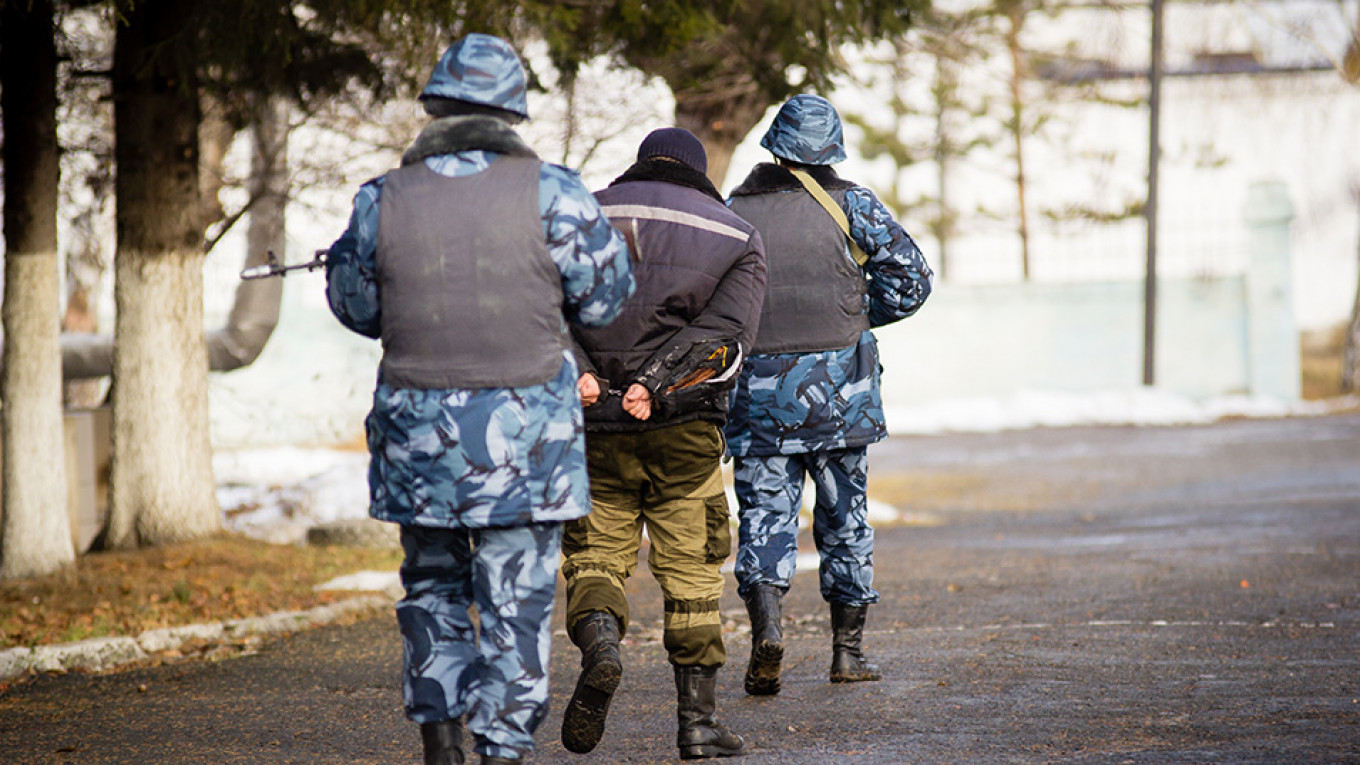Russia’s Prison Service Wants Guards to Apologize to Inmates for Rights Violations