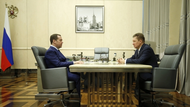 Alexey Miller briefs Dmitry Medvedev on Gazprom’s efforts in import substitution and digital technologies