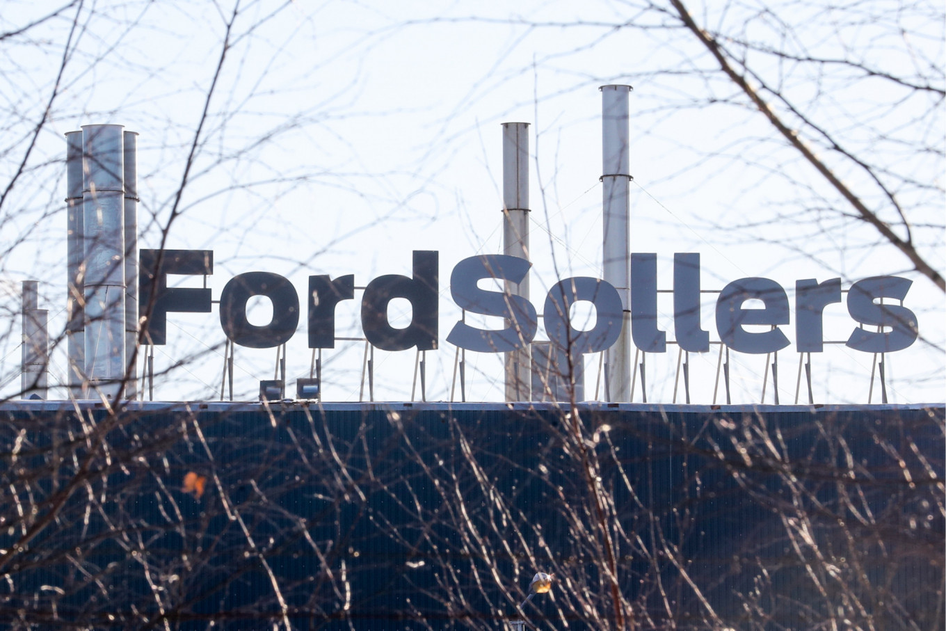Ford Workers Call for Strike at St. Petersburg Factory Slated to Close