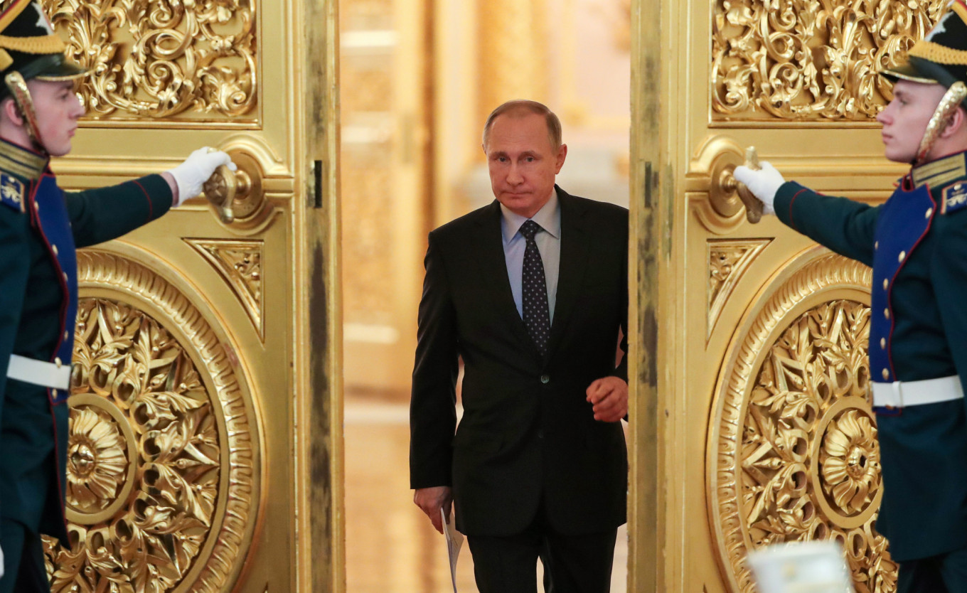 Russia Tricks GPS Signals to Hide Putin’s Location, Report Says