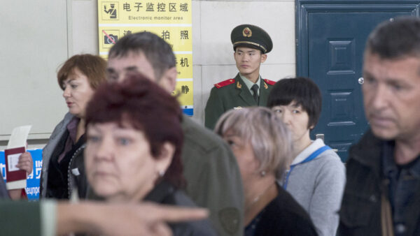 Chinese Officials Are Searching Russian Travelers’ Phones at Border, Consulate Warns