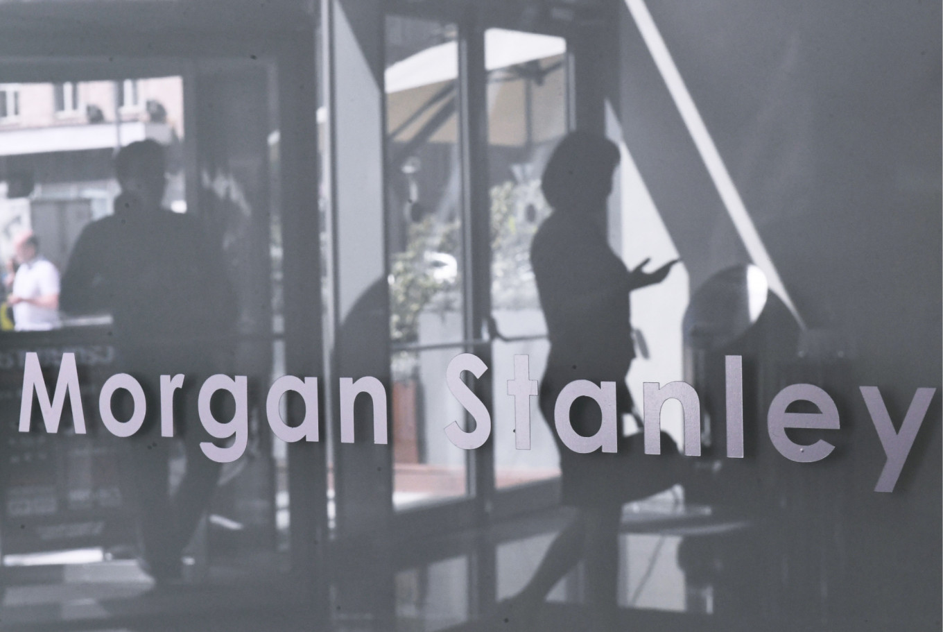 Morgan Stanley to Shut Down Its Russian Banking Business