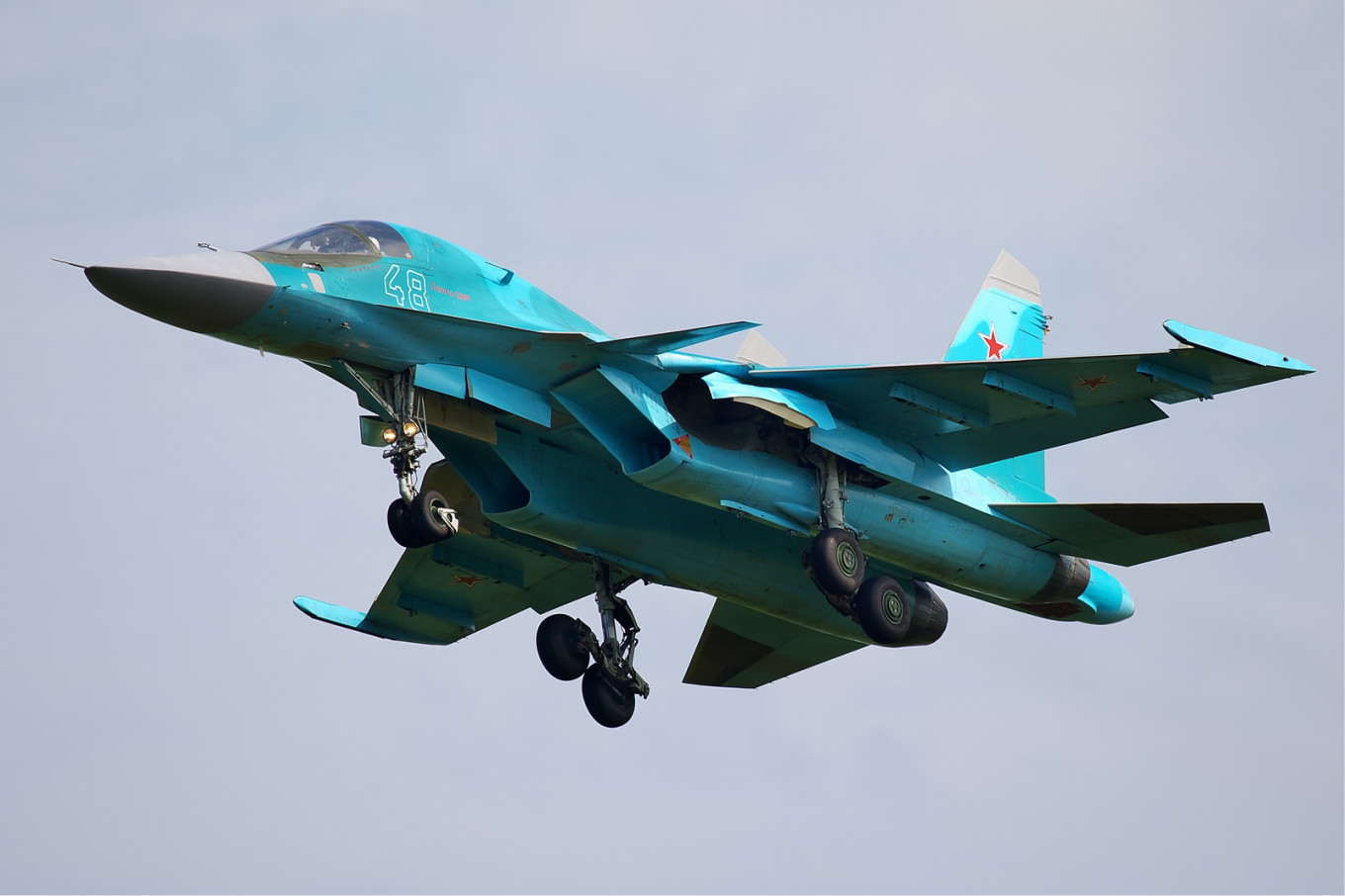 Russian Fighter Jet Drops ‘Powerful’ Bunker Buster