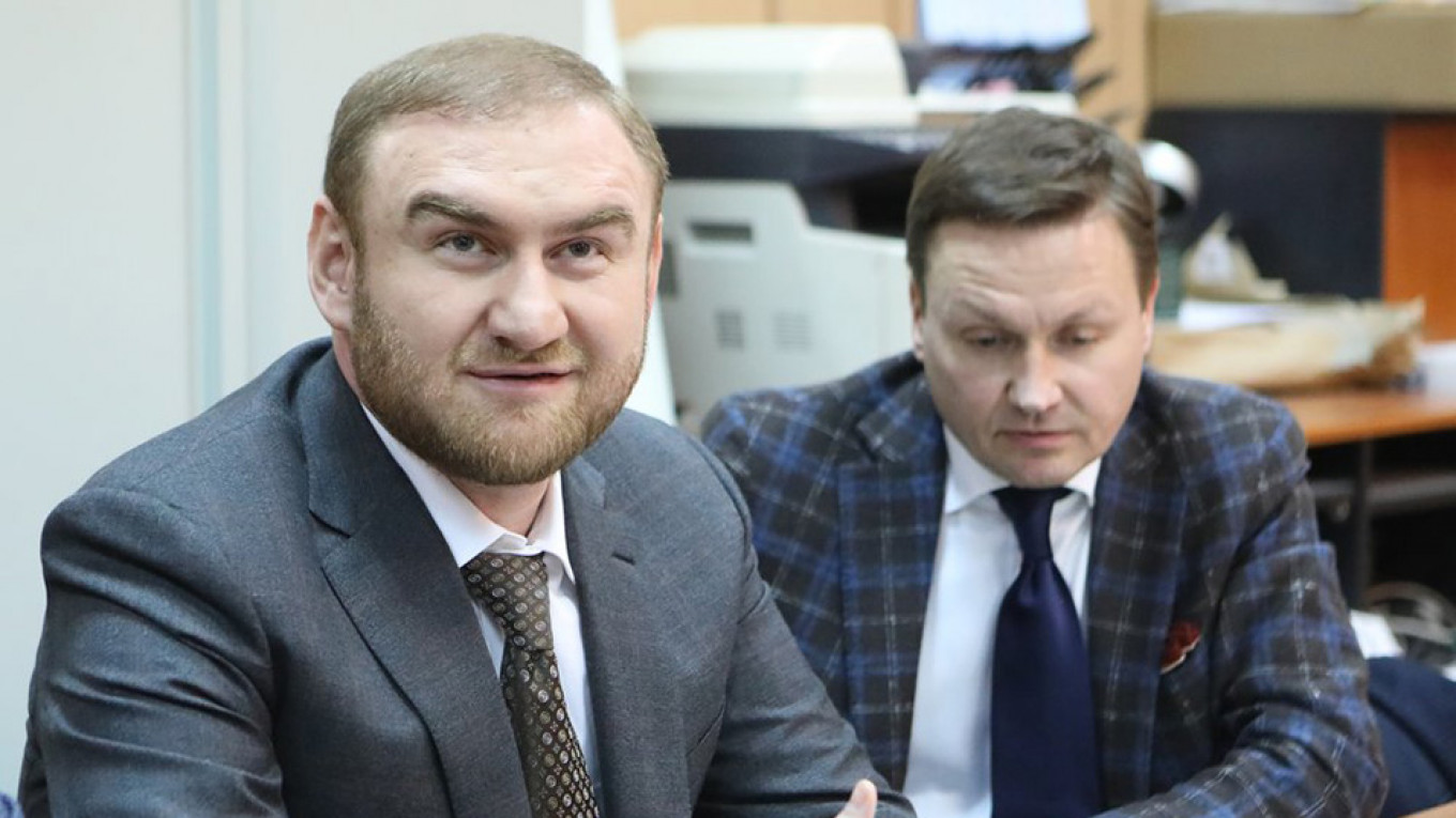 Russian Senator Stripped of Mandate Amid Murder Investigations
