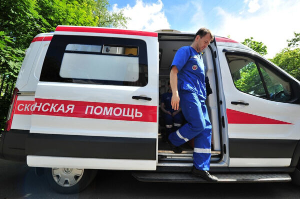 Russian Teenager Attacks Classmate With Axe, Cites Past School Shootings – Reports