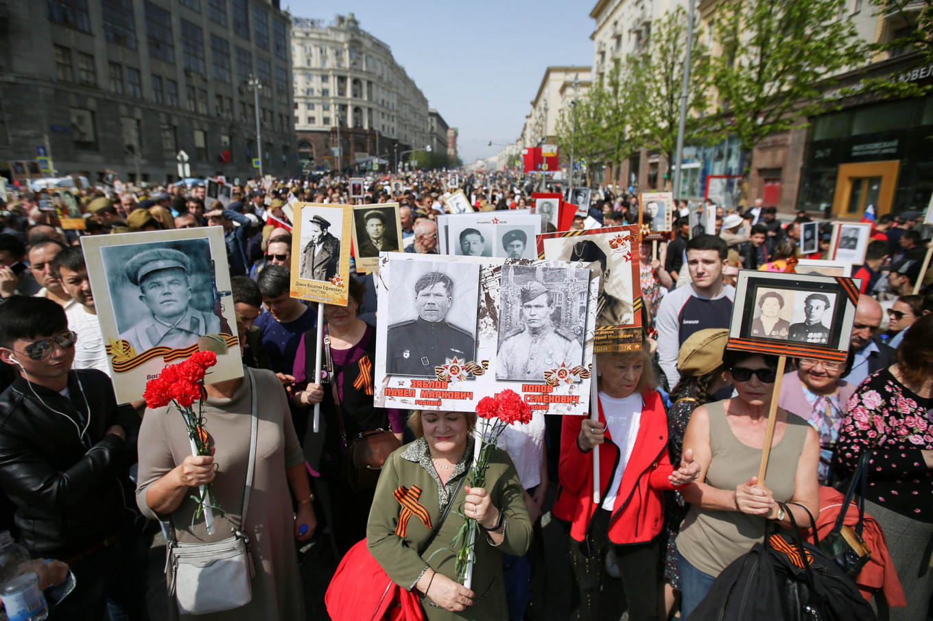 Russia’s ‘Immortal Regiment’ Marches On Victory Day