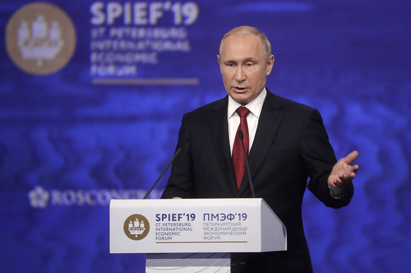 Putin Talks Tough in St. Petersburg Forum Address – Highlights