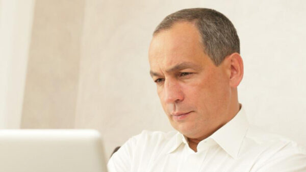 Russian Official Attempts Suicide During Corruption Hearing