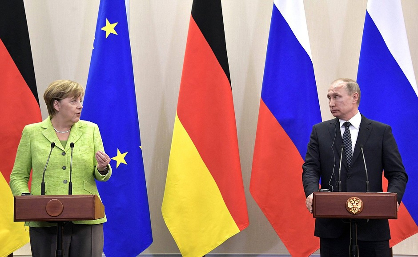Western Sanctions Will Remain Until Ukraine’s Sovereignty Restored – Merkel
