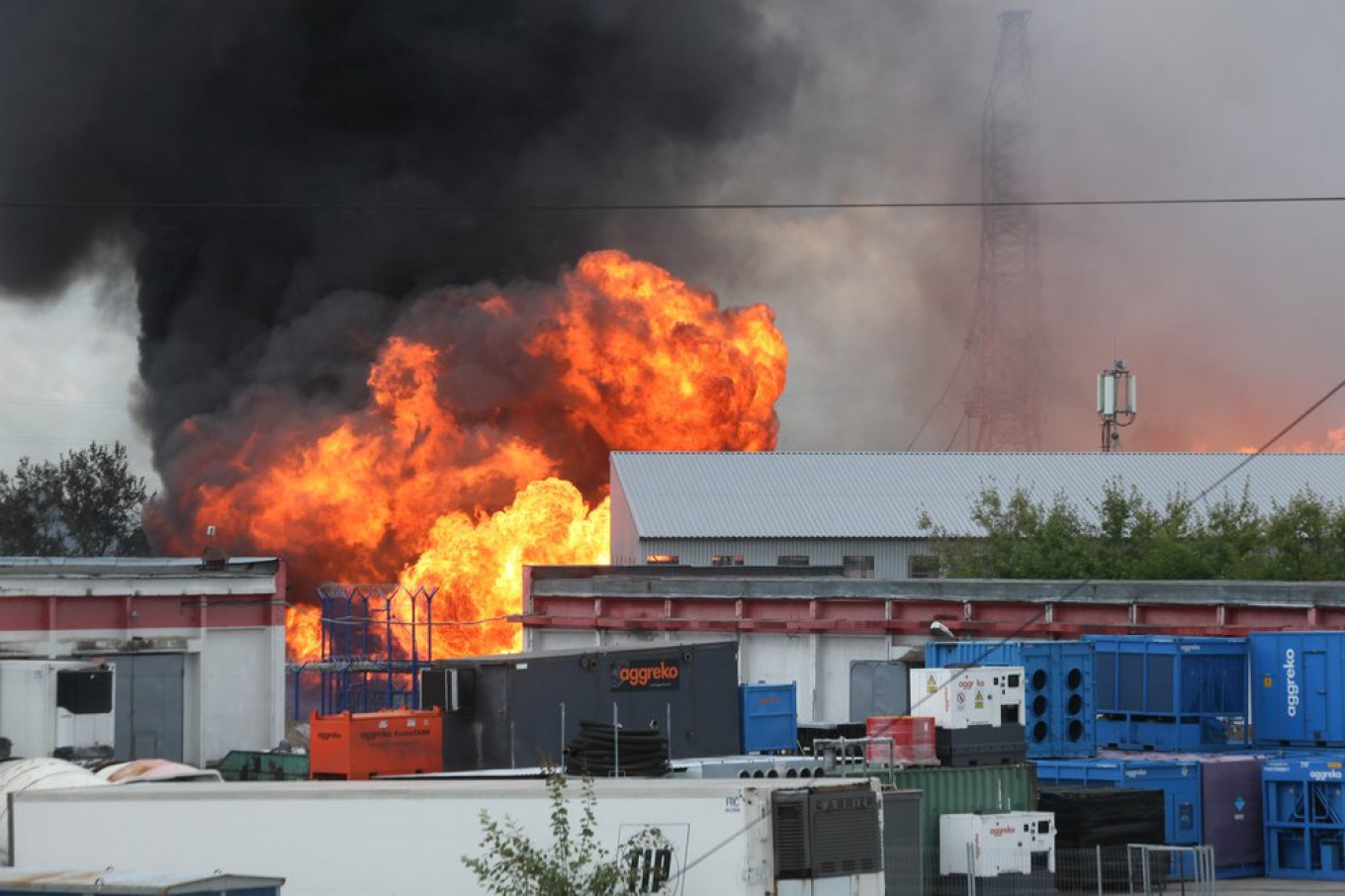 Major Fire Kills 1 and Injures 13 at Power Plant Near Moscow
