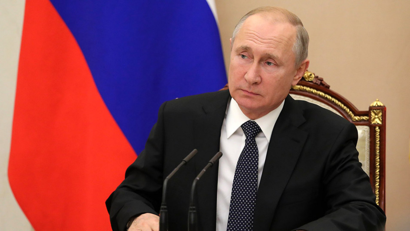 Putin Opposes Georgian Sanctions, Saying He Does Not Want to Complicate Relations