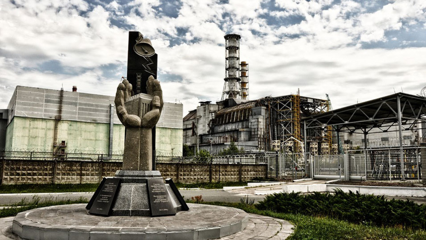Russians’ Fear of Chernobyl Repeat Hits Record Low, Poll Says