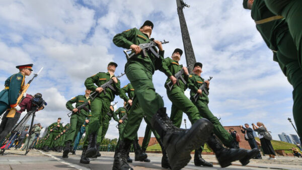 130K Troops to Hold Mass Military Drills at War Games, Russia Announces