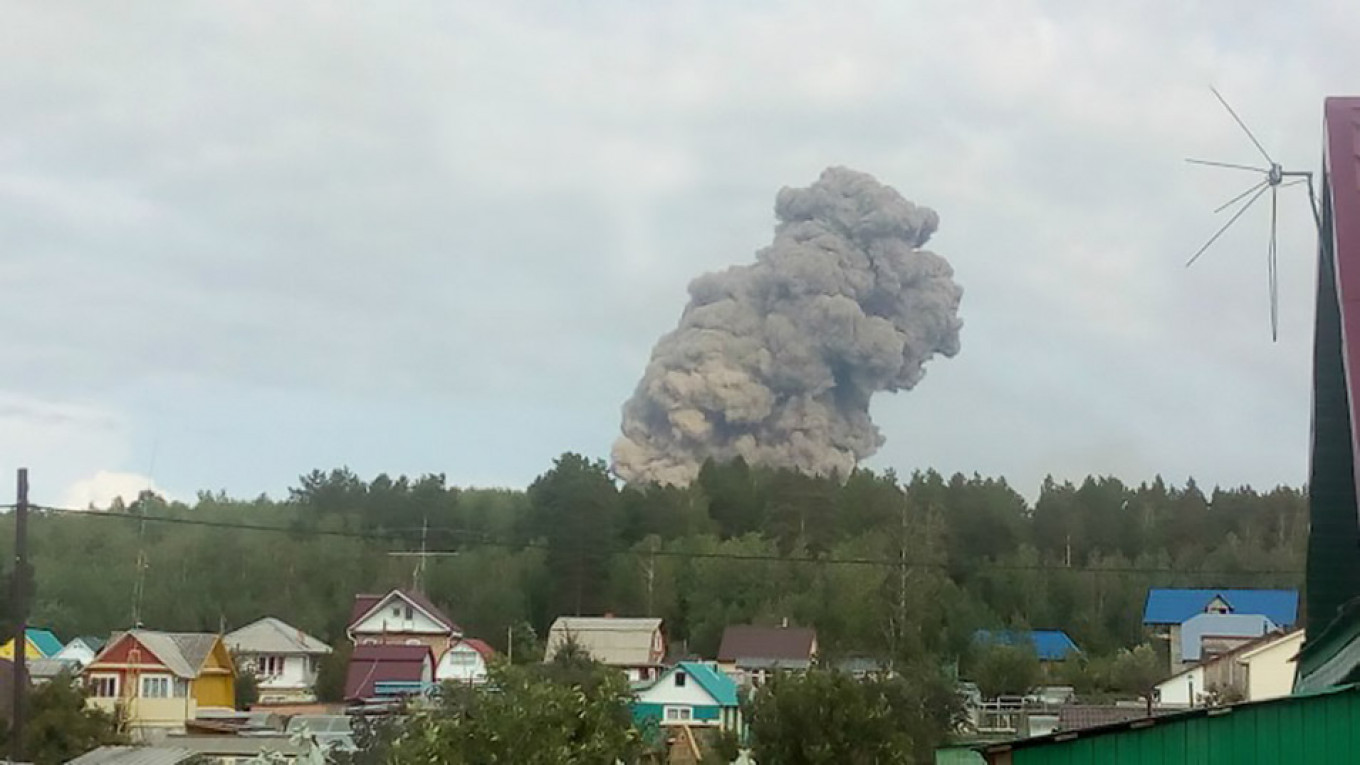 Blast Rocks Siberian Arms Depot, Two Hospitalized