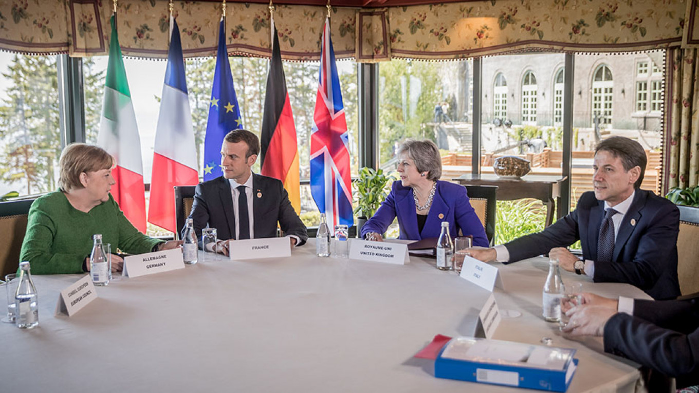 European Union Is Against Russia’s Return to G7 Talks, Official Says