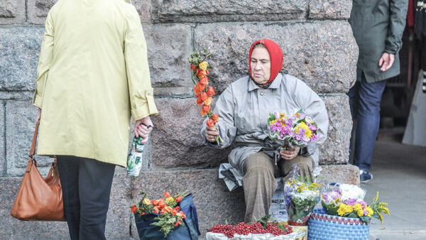 Most Russians Don’t Believe in a Better Future – State Poll